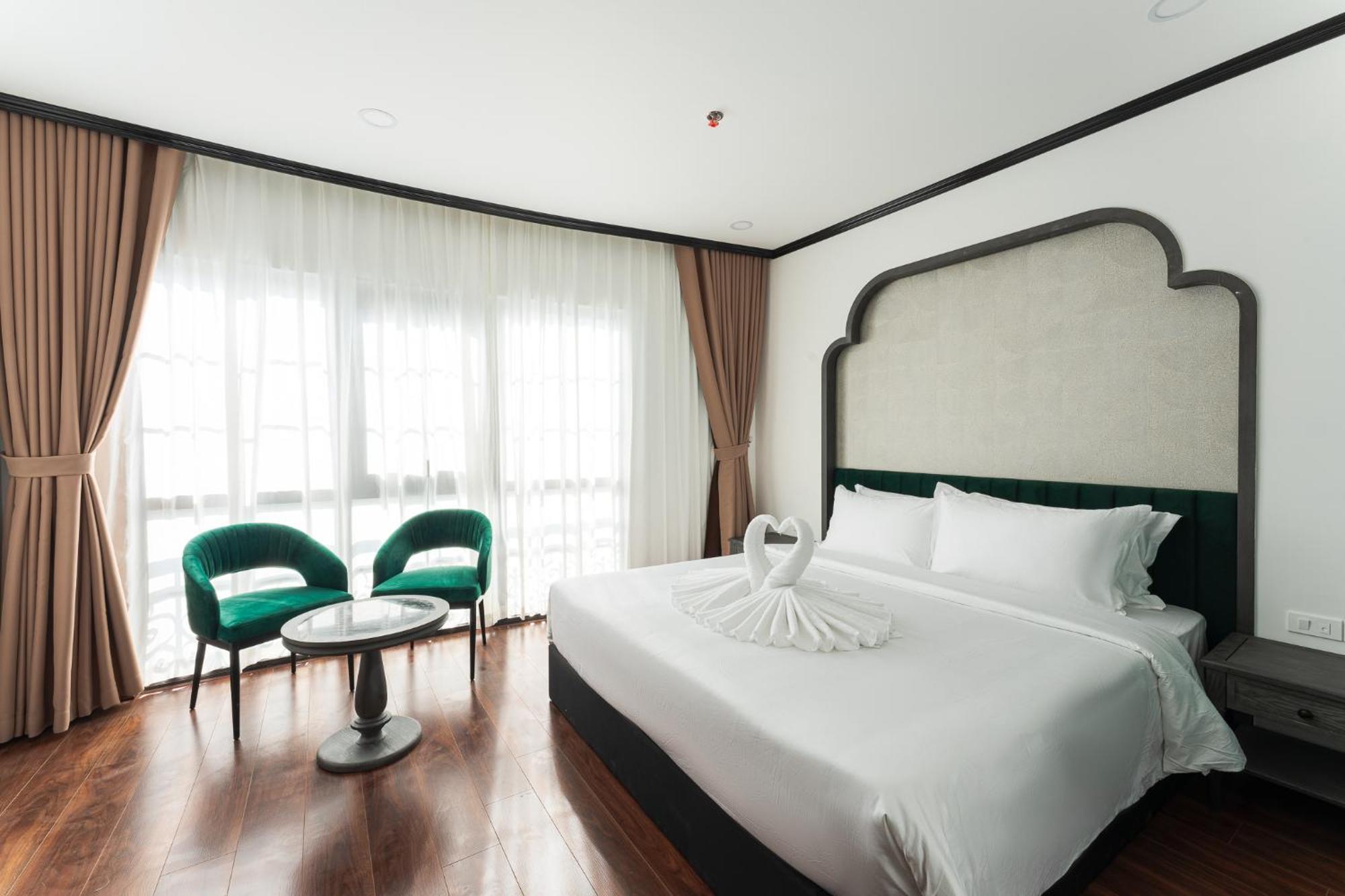Hanoi Plaza Suite Hotel & Spa Exterior foto
