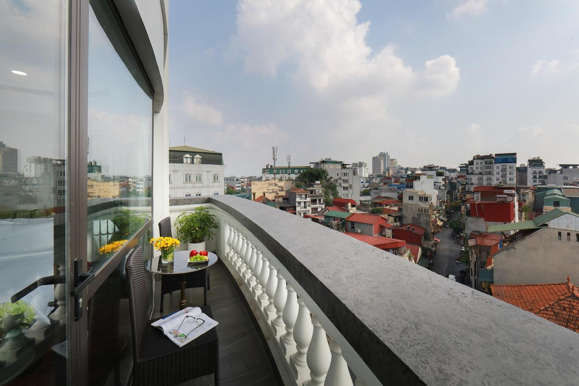 Hanoi Plaza Suite Hotel & Spa Exterior foto