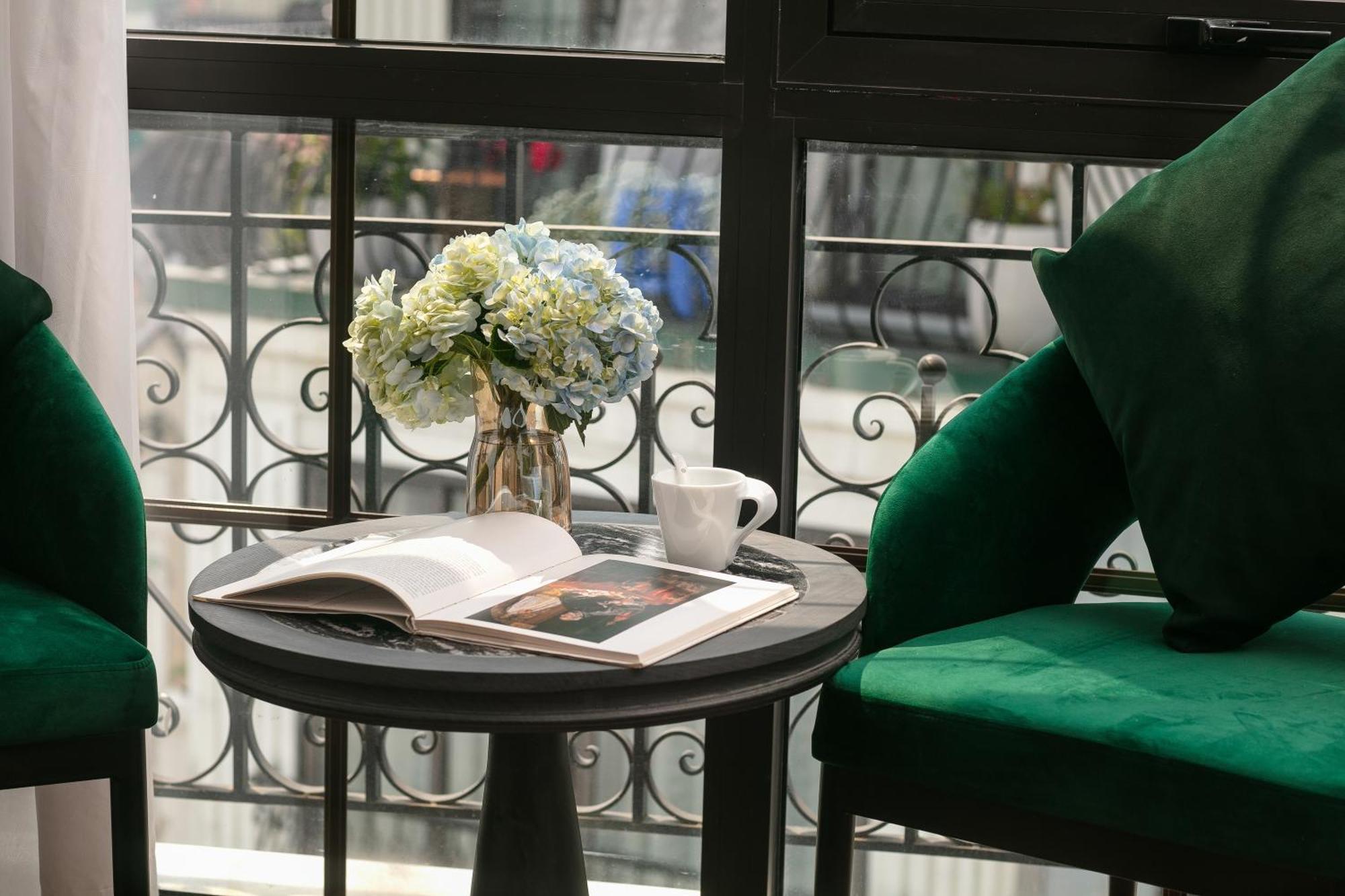 Hanoi Plaza Suite Hotel & Spa Exterior foto