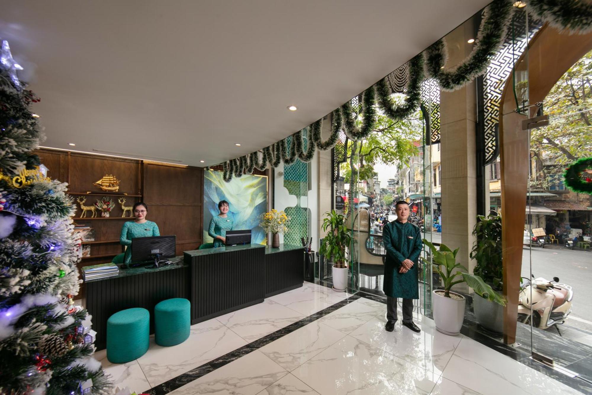 Hanoi Plaza Suite Hotel & Spa Exterior foto